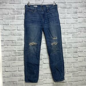 Gap Sexy Boyfriend Distressed Straight Leg Ankle Jeans 25R